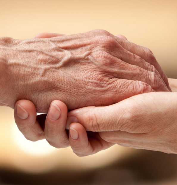 Accompagner nos ainés avec un regard bienveillant en expérimentant ce corps vieillissant