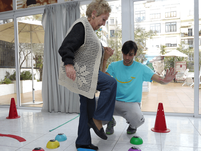 Devenir référent chutes en EHPAD