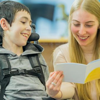 Comprendre le polyhandicap : fondements et bonnes pratiques d’accompagnement