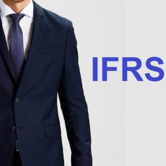 Passage des comptes annuels sociaux au reporting groupe en normes IFRS