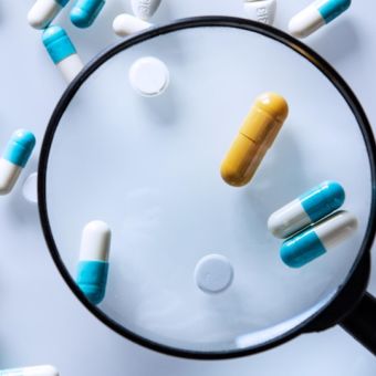 Formation avancée en pharmacovigilance et gestion des effets indésirables