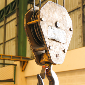 R 423 - Conduite de Ponts Roulants et Palans et Utilisation des Accessoires de Levage (R 423)