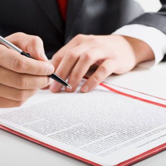 Préparer l’acte de vente : arriver à la signature en projetant le prospect dans le temps