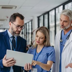 Gestion, administration et cadre juridique en sanitaire et social